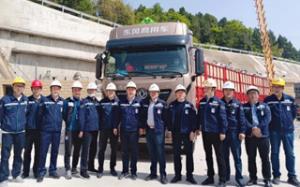 喜訊!格潤中天首批3車70余噸工業廢棄物正式進入廠區 喜訊!格潤中天首批3車70余噸工業廢棄物正式進入廠區